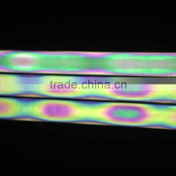 China Fashion Color Changing Rainbow Fabric,stretch Rainbow Reflective Fleece Fabric for Clothing photo-2