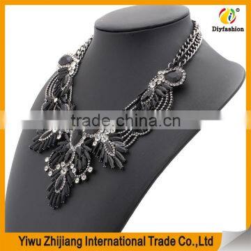 The New European and American Big Colorful Fashion Jewelry With Leaf Shape and Diamond photo-5