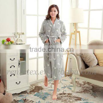 100% Polyester jacquard pink cup coral fleece women short robe