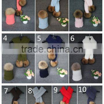 Fashion Winter Knitted Scarf Set With Hat / Hade Made Real Raccoon Fur Pom Pom Scarf Many Color For Choose