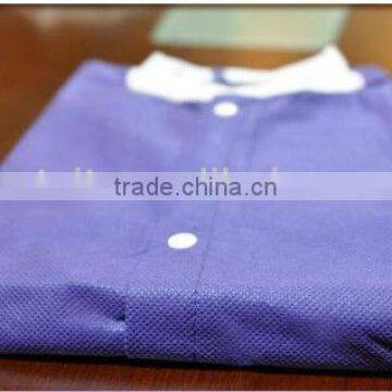 Nonwoven SMS lab coat with knitted collar/4 buttons in front