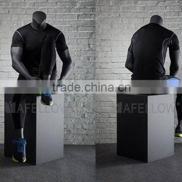 Headless Sport Mannequin for Window Display photo-4