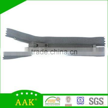 8# Nylon Close End Big Teeth Zipper With Auto Lock