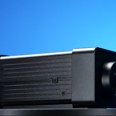 High-Resolution Thermal Camera with 640×512 Infrared Sensor and Electric Focusing for Industrial Monitoring