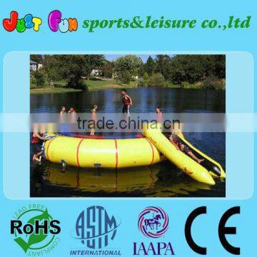 inflatable aqua trampoline with side slide