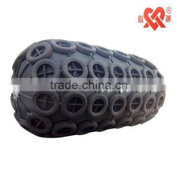 Made in China Qingdao Xincheng marine rubber fender Supplier