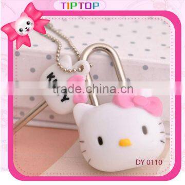 Hello kitty phone hanger with key and lock charm