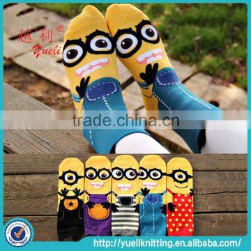 2015 new arrival Minions colored women men cotton socks