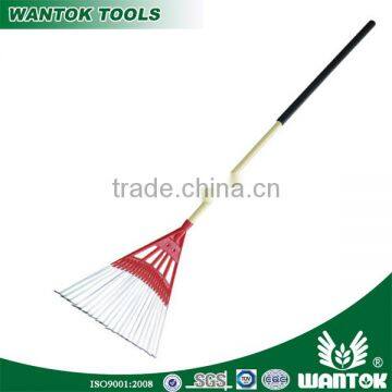 R126L Metal/Poly Leaf Rake with handle