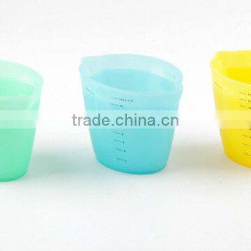 250ml/500ml/1000ml Silicone Measuring Cup,Set of 3 pcs