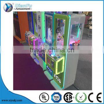 Italy Hot Sale Amusement Park Arcade Mini Toy Crane Claw Machine Factory DF-G 002 photo-3