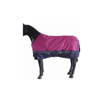 SMR1651 Winter Turnout Horse Rug