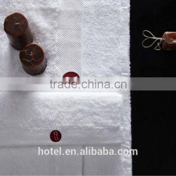 Hote Bath Towels With Embroidery photo-3
