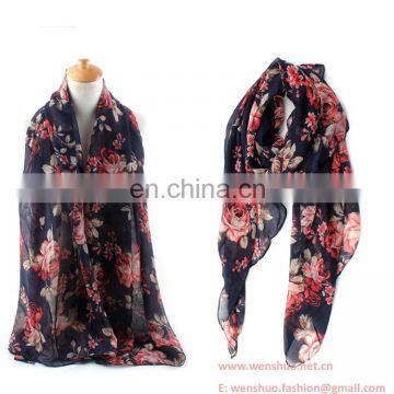 2016 New Chinese Rose Printed Fashionable Viscose Scarf With Sunblock photo-3
