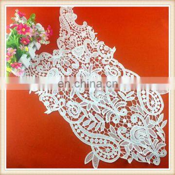 hot sale Fashion front lace neckline/big size white collar/embroidery necktrim for garment china factory