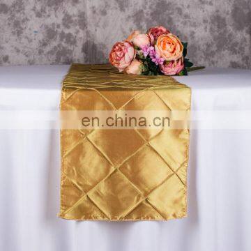 Pintuck Taffeta Table Runner