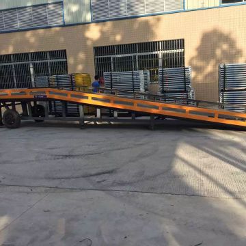 Portable Truck Ramps Hydro-cylinder Hydraulic Loading Ramp