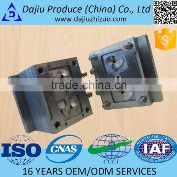 OEM and ODM Guaranteed Delivery Plastic Injection Mold Building