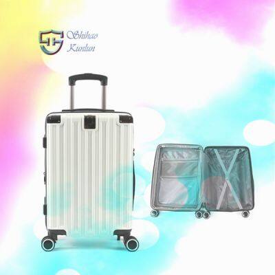 Hot Sale Large Capacity Lightweight Suitcase Luggage 3 Set PC Vintage Travel Luggage Set photo-5