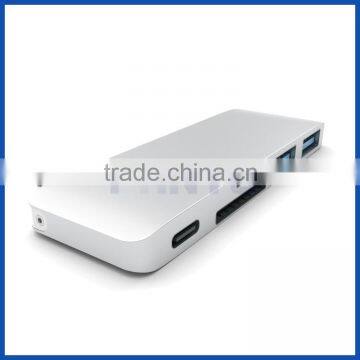 Multi function 5-in-1 PD charging USB type C combo hub with SD card reader adapter for Macbook                        
                                                Quality Choice