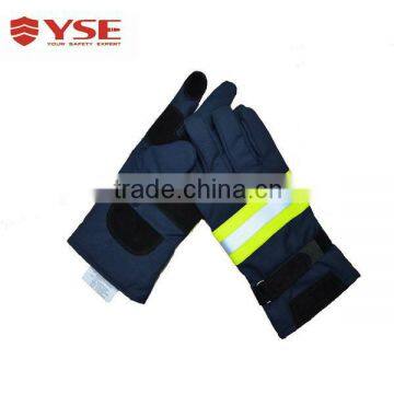 EN standard fire resistant gloves for fighting