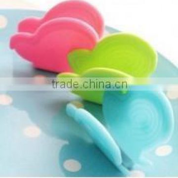 High quality butterfly shaped silicone heat resistant gloves