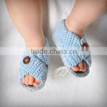 D63 dave bella infant shoes baby shoes crochet booties