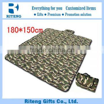 Waterproof Nylon Fold Up Picnic Blankets Wholesale