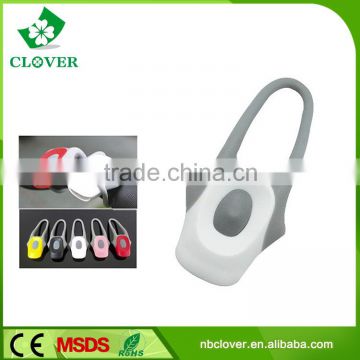 Silicone material decorative power 2 led wholesale bicycle light