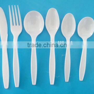 Wholesale in china disposable cutlery/plastic utensils
