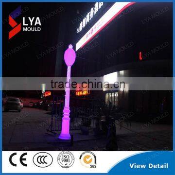 New Roman Pillar LED Solar Street Light