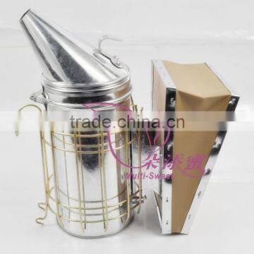 hot sale in Europe beekeeping equipment and tools manual bee smoker