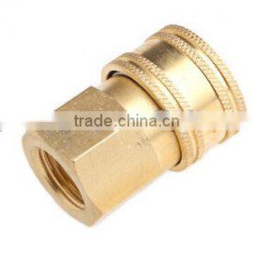 Pressure washer accessories quick coupler female socket