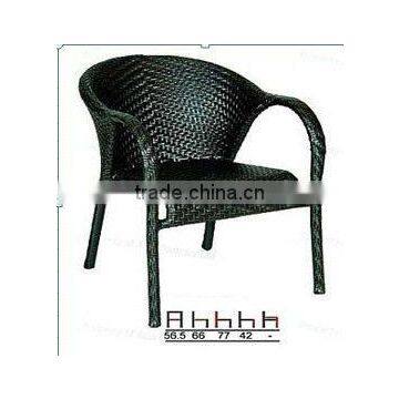 V weave rattan chair