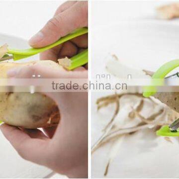 Wholesale Stock Colorful Hanging Double Fruit Vegetable Peelers photo-4