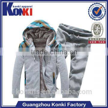 High quality custom fashion outdoor sports suits for men