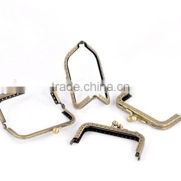 Metal Frame Kiss Clasp Arch Pattern Carved For Purse Bag Antique Bronze 8.7x5.8cm(Open:10.8x8.8cm),2Pc,Hottest