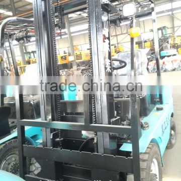 2ton small electric forklift