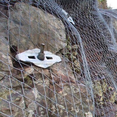 Wholesale 80/3 Mesh Active Protection System for Mining Plain Weave Rockfall Barrier Chain Link Mesh Woven Technique photo-5