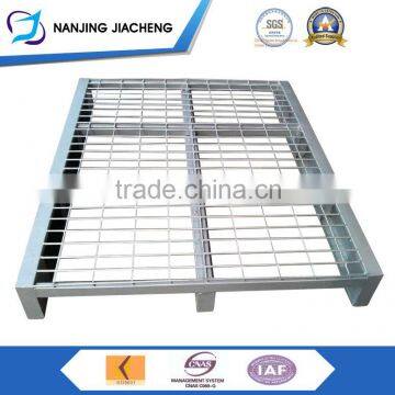 Inverted Flared Wire Decking With Waterfall photo-5