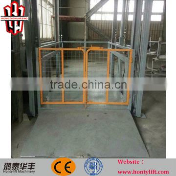 2016 CE & ISO9001 warehouse platform cargo lift