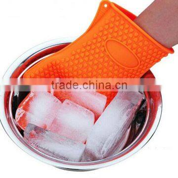 Anti-Slip Heat Resistant Silicone Gloves Cooking Baking BBQ ovens, microwave ovens, dishwasher and Freezer european kitchen tool