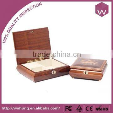 Antique Wood Music Box Glossy Painting Girl's Music Box With Lock Wholesale photo-1