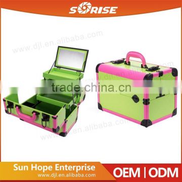 Wholesale portable professional rolling beauty box empty makeup vanity case with mirror