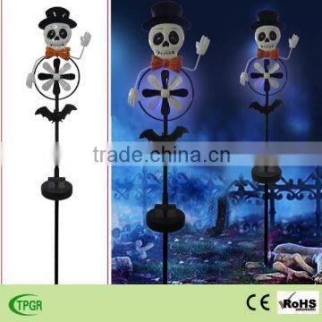 Halloween decoration metal skull windmill solar stake light