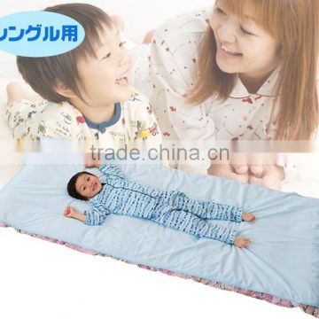 Comfortable waterproof bedwetting sheets for bed mattress , sample order available