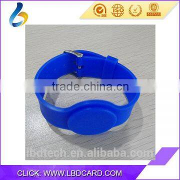 Free Sample RFID Swimming Wristband ID TK4100 Silicone Wristband