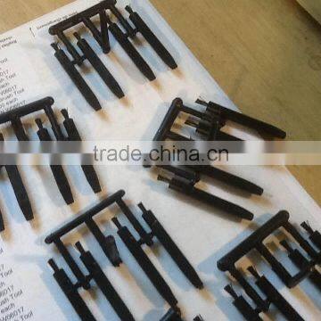 Mini Fused Brush Tuft