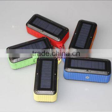 Factory Direct Outdoor Hook Style Waterproof Solar Recharheable Wireless Bluetooth Speaker