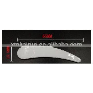 disposable plastic cosmetic spoon scoop Length 6.5cm